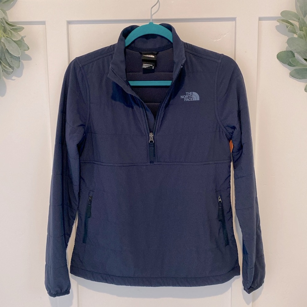 North Face, women’s light weight quarter zip up, Size XS, would fit a Small.